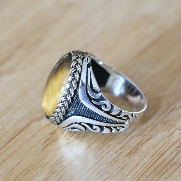 925 Sterling Silver Men's Ring with Tiger Eye
